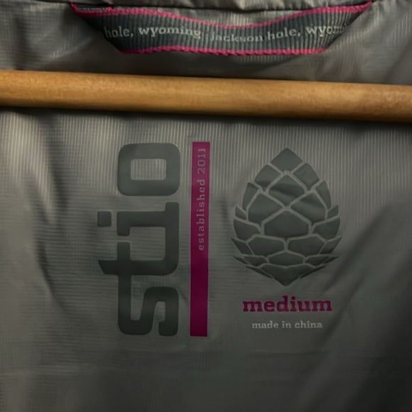 Stio women’s jacket - Picture 2 of 5